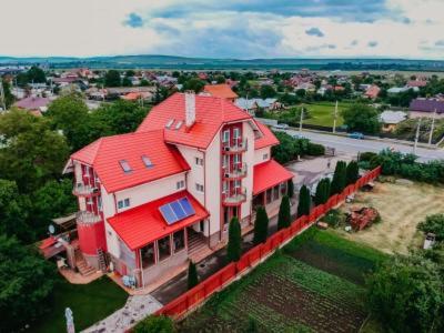 Pensiunea Octogon Пьятра-Нямц Экстерьер фото