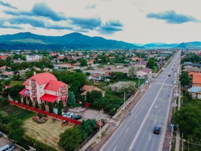 Pensiunea Octogon Пьятра-Нямц Экстерьер фото